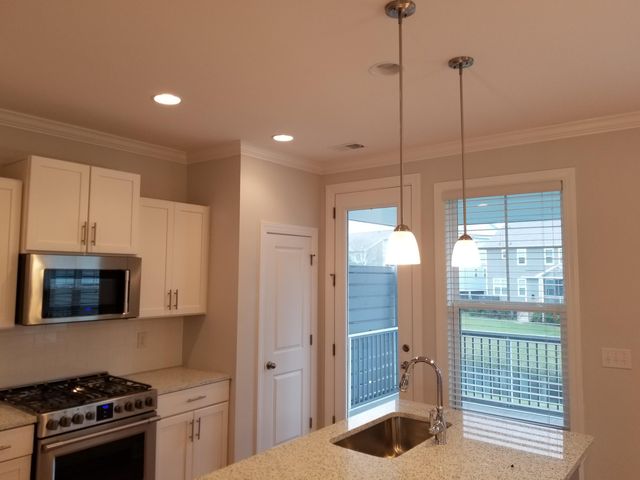 1566 Prince Edward Street, Mount Pleasant, SC 29466