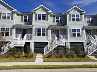 1566 Prince Edward Street, Mount Pleasant, SC 29466