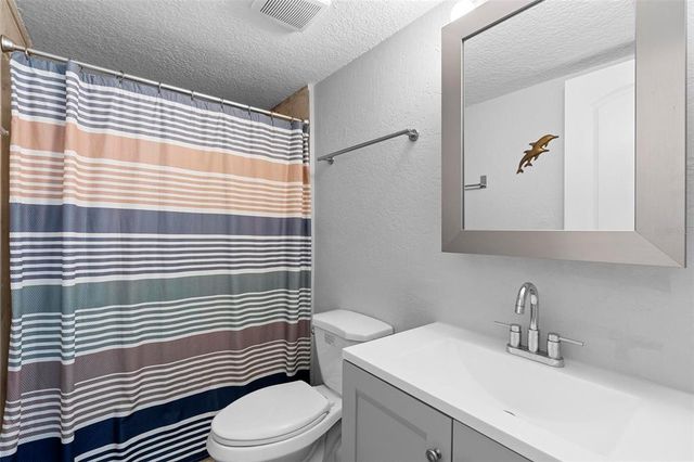 1640 JUNO TRAIL 205A, Astor, FL 32102