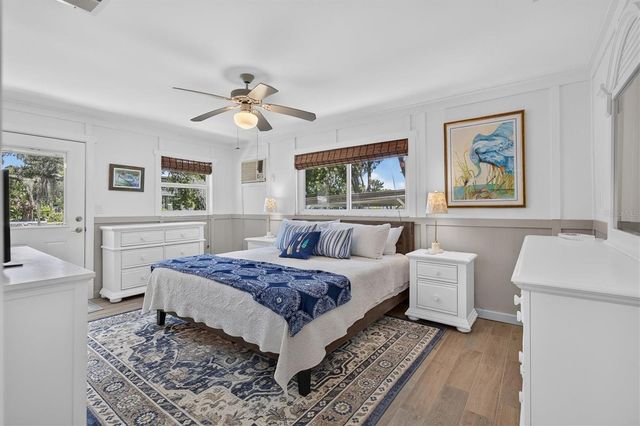 6086 ISLAND DRIVE, Weeki Wachee, FL 34607