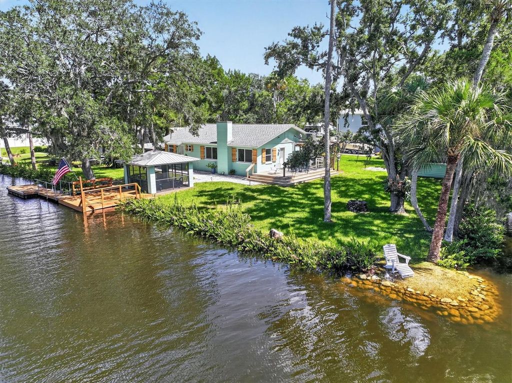 6086 ISLAND DRIVE, Weeki Wachee, FL 34607