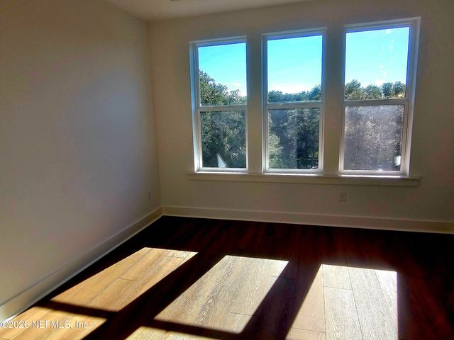 1912 PRUDENTIAL Drive, Jacksonville, FL 32207