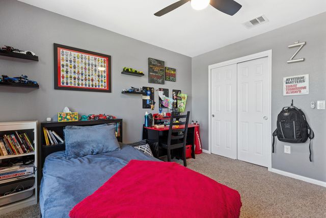 201 Mossberg LN, Bastrop, TX 78602