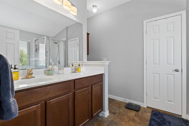 201 Mossberg LN, Bastrop, TX 78602