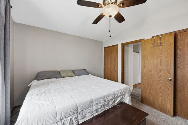 1095 E Main Street, Robins, IA 52328