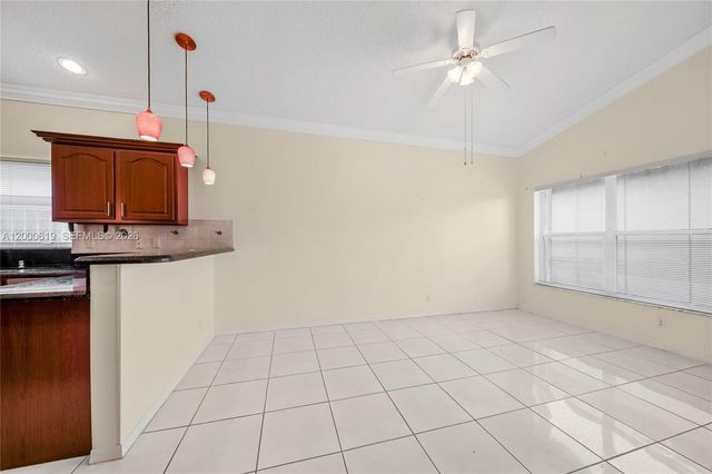 6306 Harbour Oak Dr, Lake Worth, FL 33467
