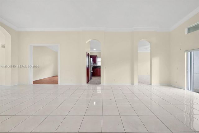 6306 Harbour Oak Dr, Lake Worth, FL 33467