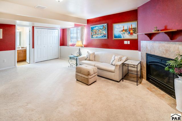 664 S Song Sparrow Dr, Pueblo, CO 81007