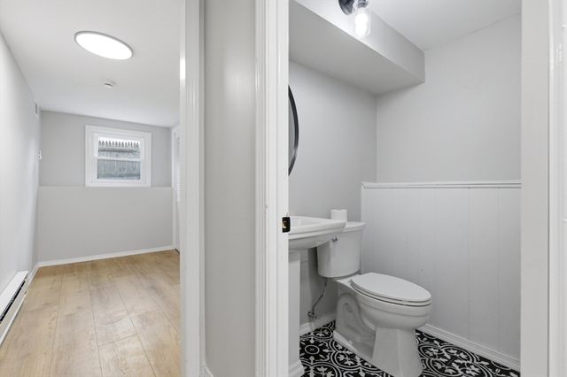 16 Bagley Rd, Holbrook, MA 02343