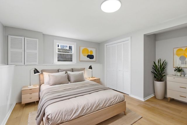 16 Bagley Rd, Holbrook, MA 02343