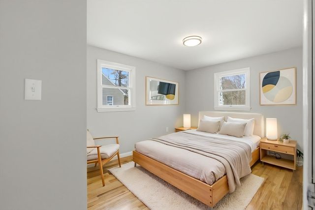 16 Bagley Rd, Holbrook, MA 02343