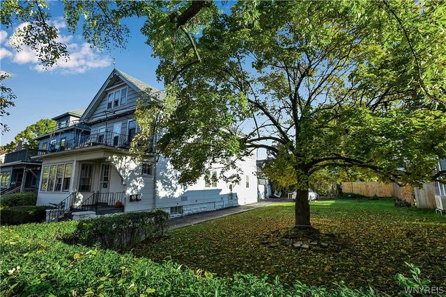95 Montrose Avenue, Buffalo, NY 14214