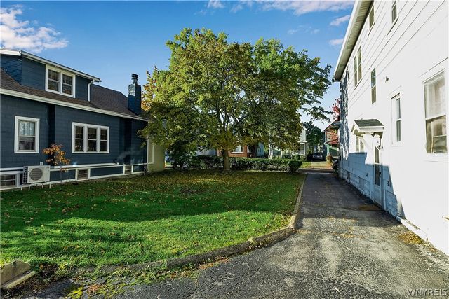 95 Montrose Avenue, Buffalo, NY 14214
