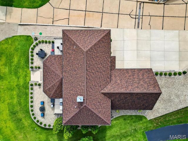 6020 N Lakeshore Drive, Hillsboro, MO 63050