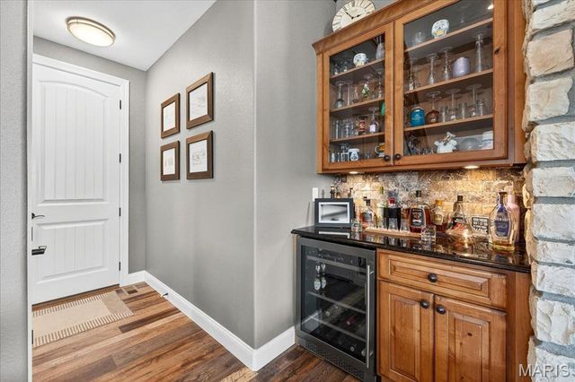 6020 N Lakeshore Drive, Hillsboro, MO 63050