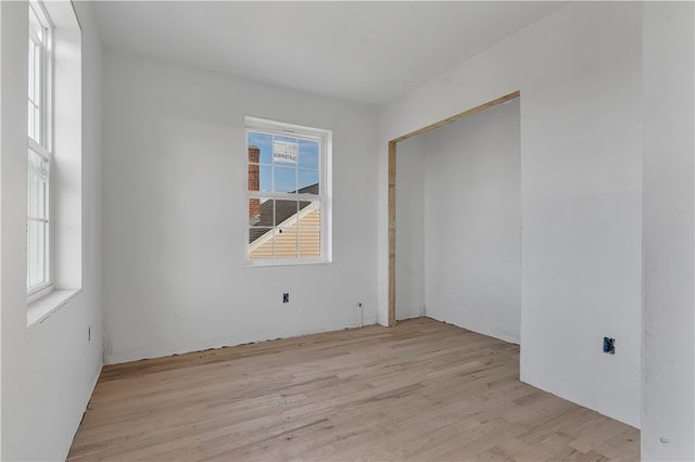 86 Lynch Street, Providence, RI 02908