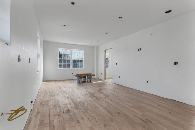 86 Lynch Street, Providence, RI 02908