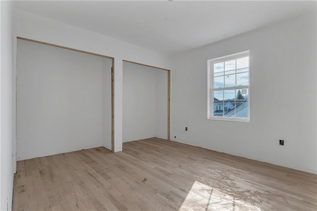 86 Lynch Street, Providence, RI 02908