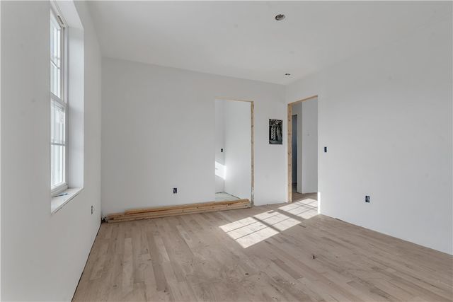 86 Lynch Street, Providence, RI 02908