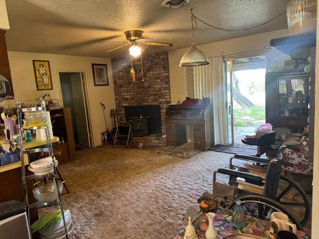 Image 4 of property listing at 678 Little Avenue, Gridley, CA 95948