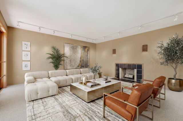 1404 Tesuque Creek Road, Santa Fe, NM 87501