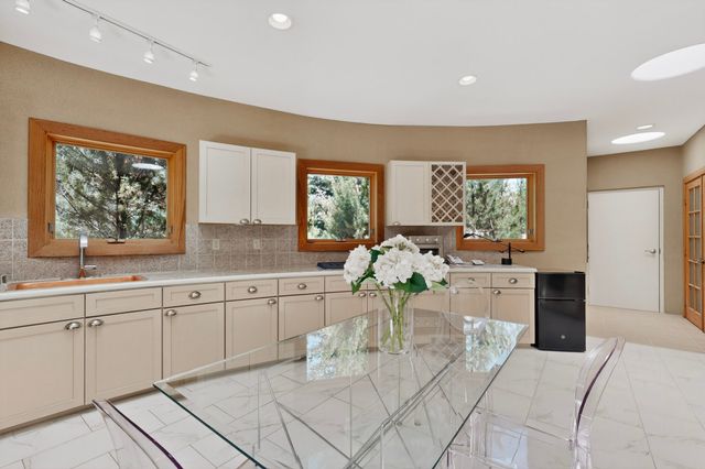 1404 Tesuque Creek Road, Santa Fe, NM 87501