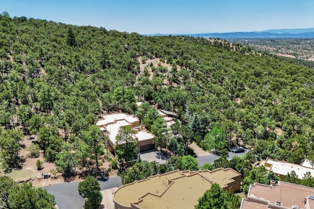 1404 Tesuque Creek Road, Santa Fe, NM 87501