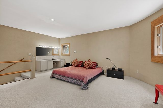 1404 Tesuque Creek Road, Santa Fe, NM 87501