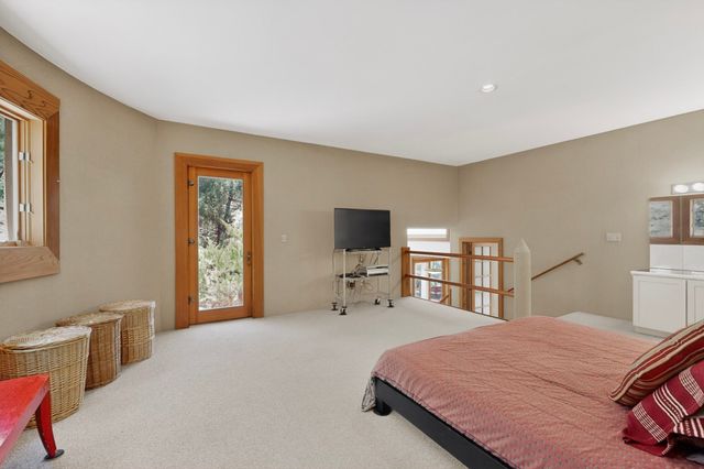 1404 Tesuque Creek Road, Santa Fe, NM 87501
