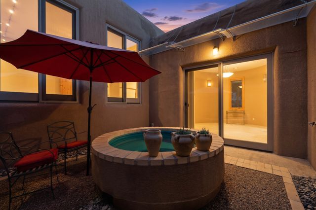 1404 Tesuque Creek Road, Santa Fe, NM 87501