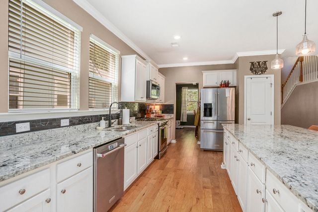 488 Oak View Way Way, Summerville, SC 29483