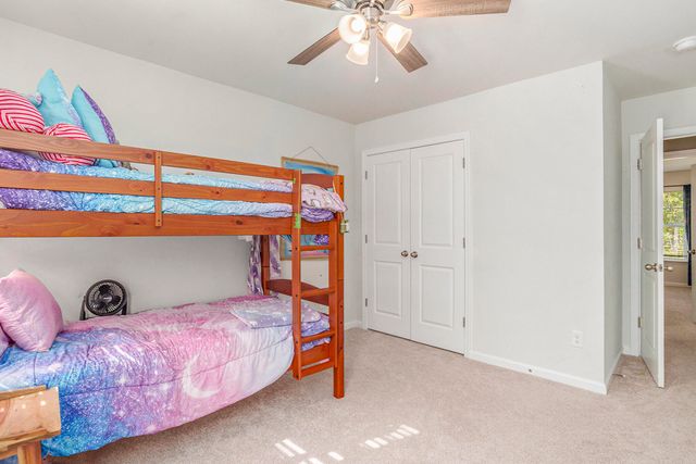 488 Oak View Way Way, Summerville, SC 29483