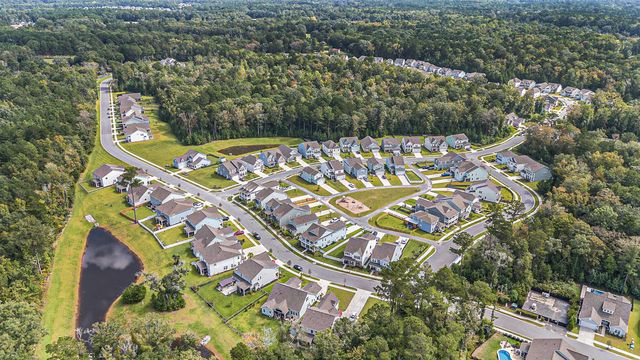 488 Oak View Way Way, Summerville, SC 29483