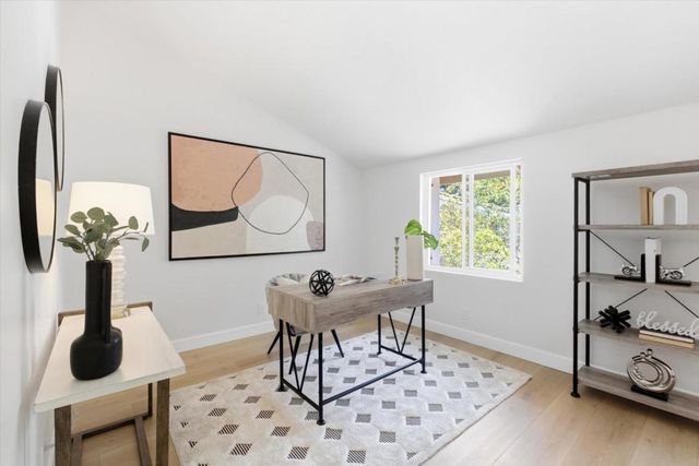 10157 Camberley Lane, Cupertino, CA 95014