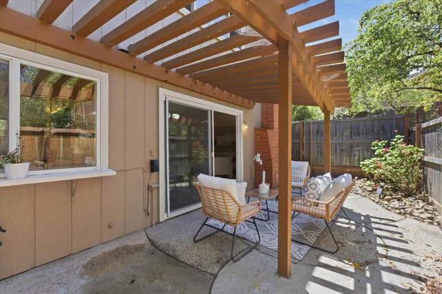 10157 Camberley Lane, Cupertino, CA 95014