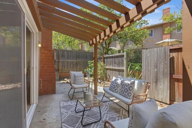 10157 Camberley Lane, Cupertino, CA 95014