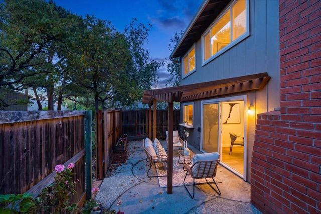 10157 Camberley Lane, Cupertino, CA 95014