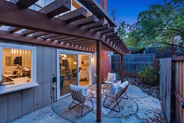 10157 Camberley Lane, Cupertino, CA 95014
