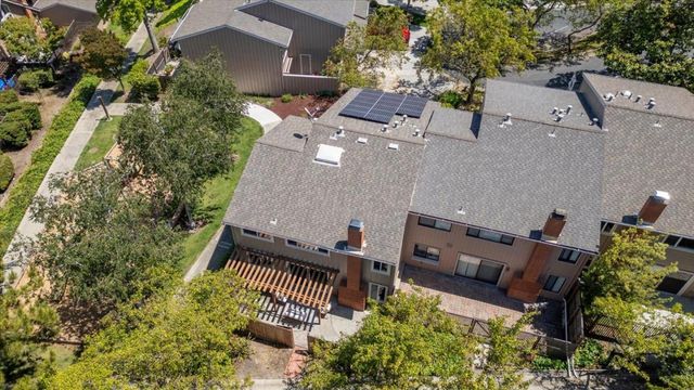 10157 Camberley Lane, Cupertino, CA 95014