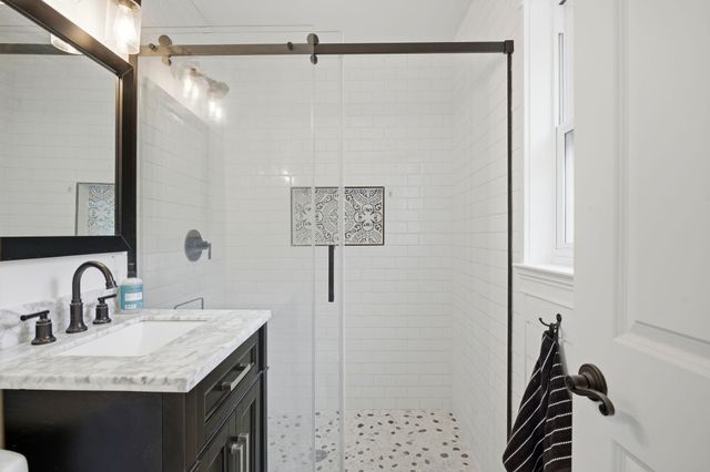 205 NW Baker Avenue, Fort Walton Beach, FL 32548