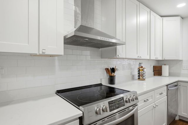 205 NW Baker Avenue, Fort Walton Beach, FL 32548