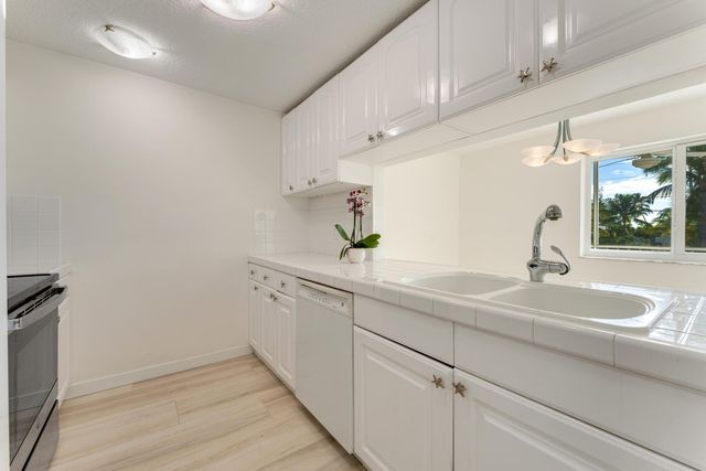 118 Cortez Drive A, Lower Matecumbe, FL 33036