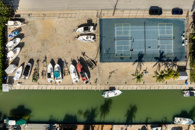 118 Cortez Drive A, Lower Matecumbe, FL 33036