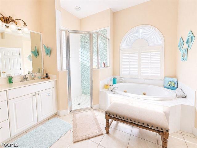 14897 Calusa Palms DR, Fort Myers, FL 33919