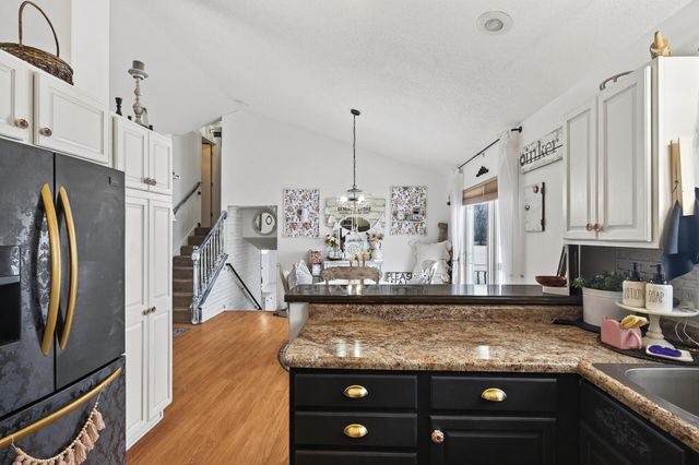 860 527th Circle, Stanchfield, MN 55080
