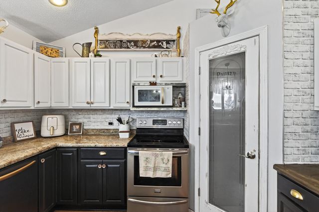 860 527th Circle, Stanchfield, MN 55080