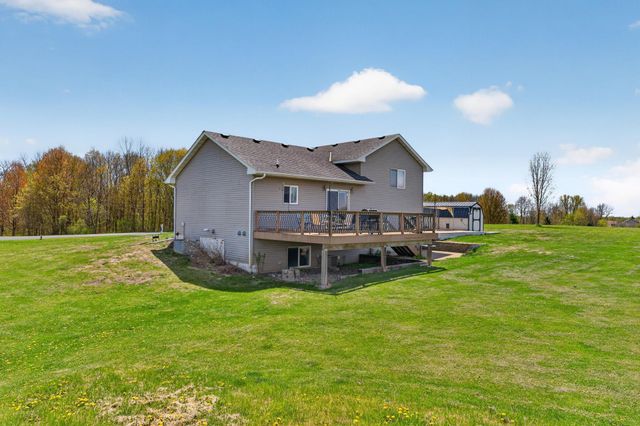 860 527th Circle, Stanchfield, MN 55080