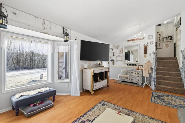 860 527th Circle, Stanchfield, MN 55080