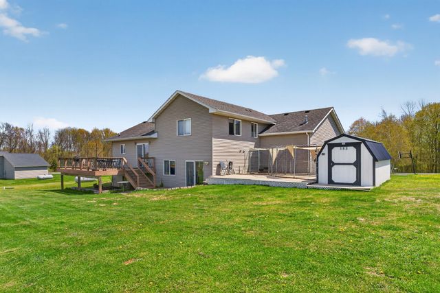 860 527th Circle, Stanchfield, MN 55080