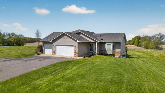 860 527th Circle, Stanchfield, MN 55080